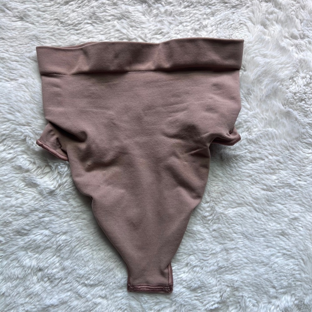 Skims Core Control Thong Sienna Brown High Waisted Sculpting Shapewear Small NEW
